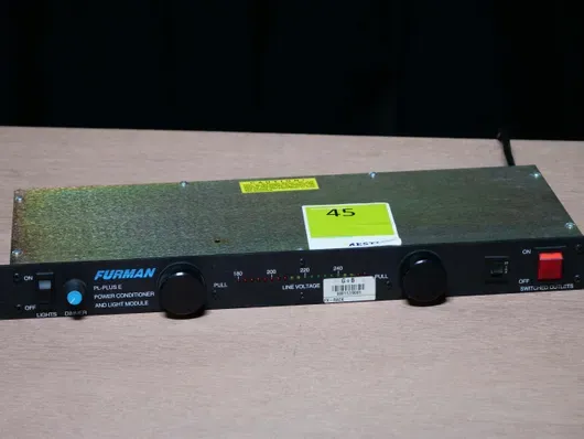 Furmann PL-Plus E Power Conditioner - fără bec