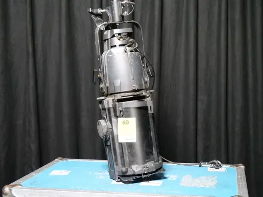 Source4 25-50° 750W 轮廓聚光灯 6件套装 含箱
