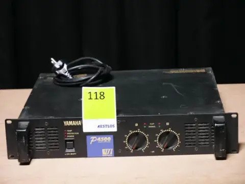Yamaha P4500 analog güç amplifikatörü