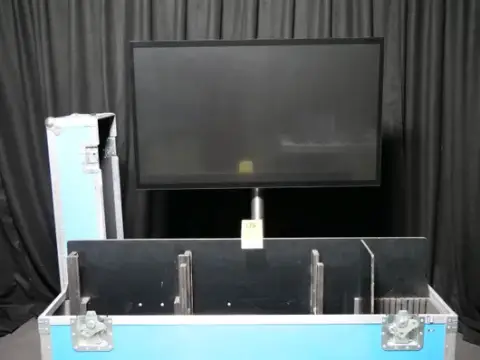 Display touch HD NEC P463 PCAP 46"