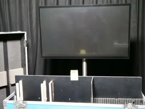 Display touch HD NEC P463 PCAP 46"