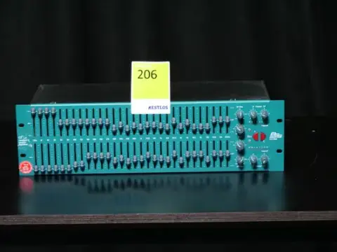 BSS FCS 966 2x 31 bantlı ekolayzer