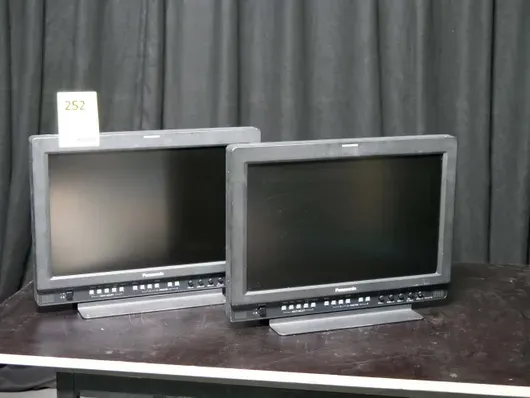 2台套装预览监视器 17" Panasonic BT-LH1710E