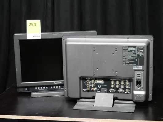 2台套装监视器 17" Panasonic BT-LH1710E