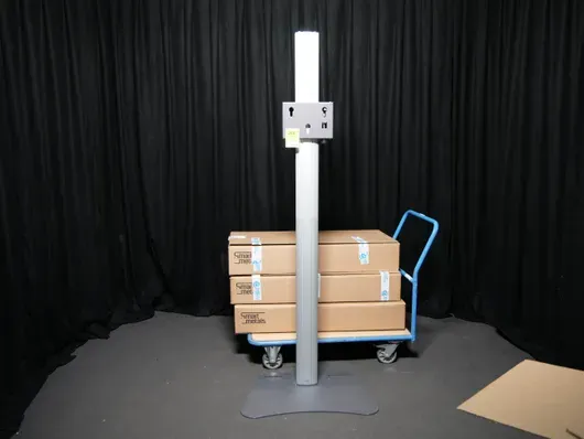 3件套 SmartMetals light 落地支架,适用于最大55英寸显示屏,30 kg