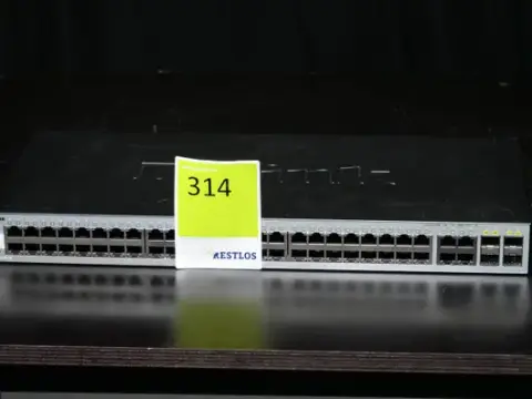 D-Link DGS-1210-52 52 portlu gigabit anahtar