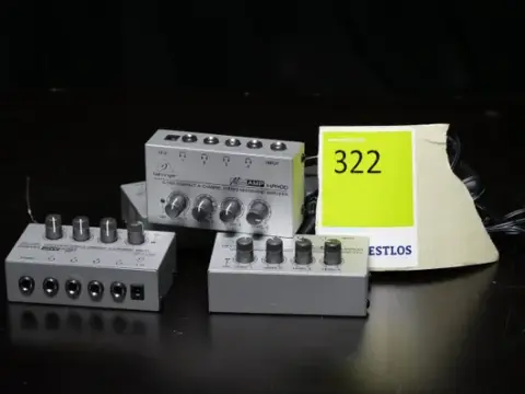 4'lü set Behringer HA400 MicroAmp kulaklık amplifikatörü