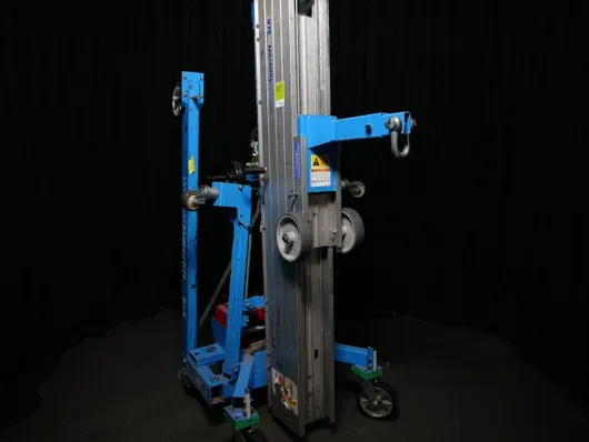 WienoldSuperlift SLK20,载重300公斤物料升降机,带吊臂