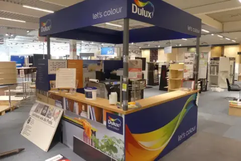 Bancone Dulux, senza contenuto