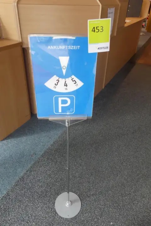 Parkmetre standı
