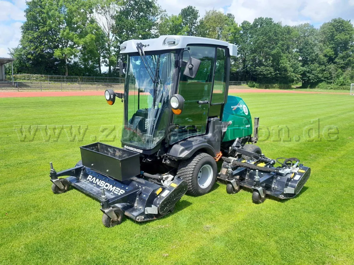 1 台 Ransomes HM 600 大面积割草机