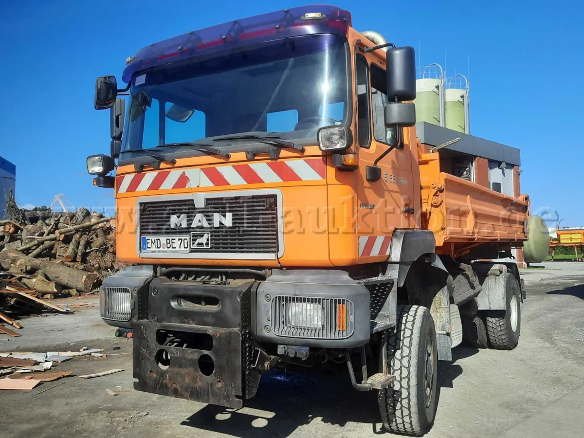 1 辆 MAN FE 19.310 全轮驱动自卸车 "Youngtimer"