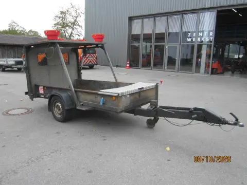1 veivisningstavle Trebbiner Fahrzeugbau