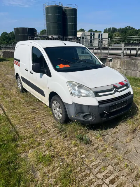 1 Citroen Berlingo