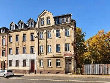 具增值潜力的待翻新公寓楼 – Oelsnitz
