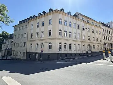 Edificio residencial y comercial en el centro urbano – Reichenbach