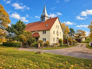 前教堂，带附属住宅和社区活动室 – Wettin-Löbejün