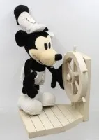 限量版 Steiff Disney Steamboat Willie 米老鼠带方向盘。