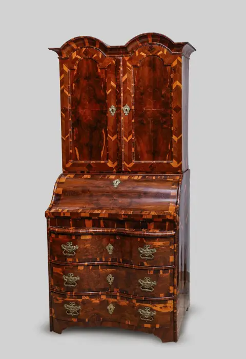 Secrétaire à abattant, baroque, 194 x 93 x 59 cm, restauré, fissures, garnitures complétées