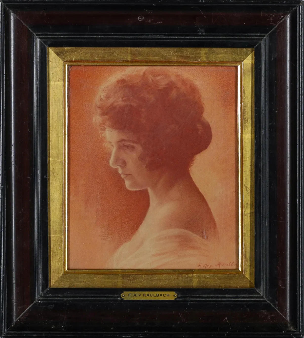 F. Aug. Kaulbach，右下角签名，《女孩肖像》，红粉笔画，21.5 x 20 厘米 (41846-84)