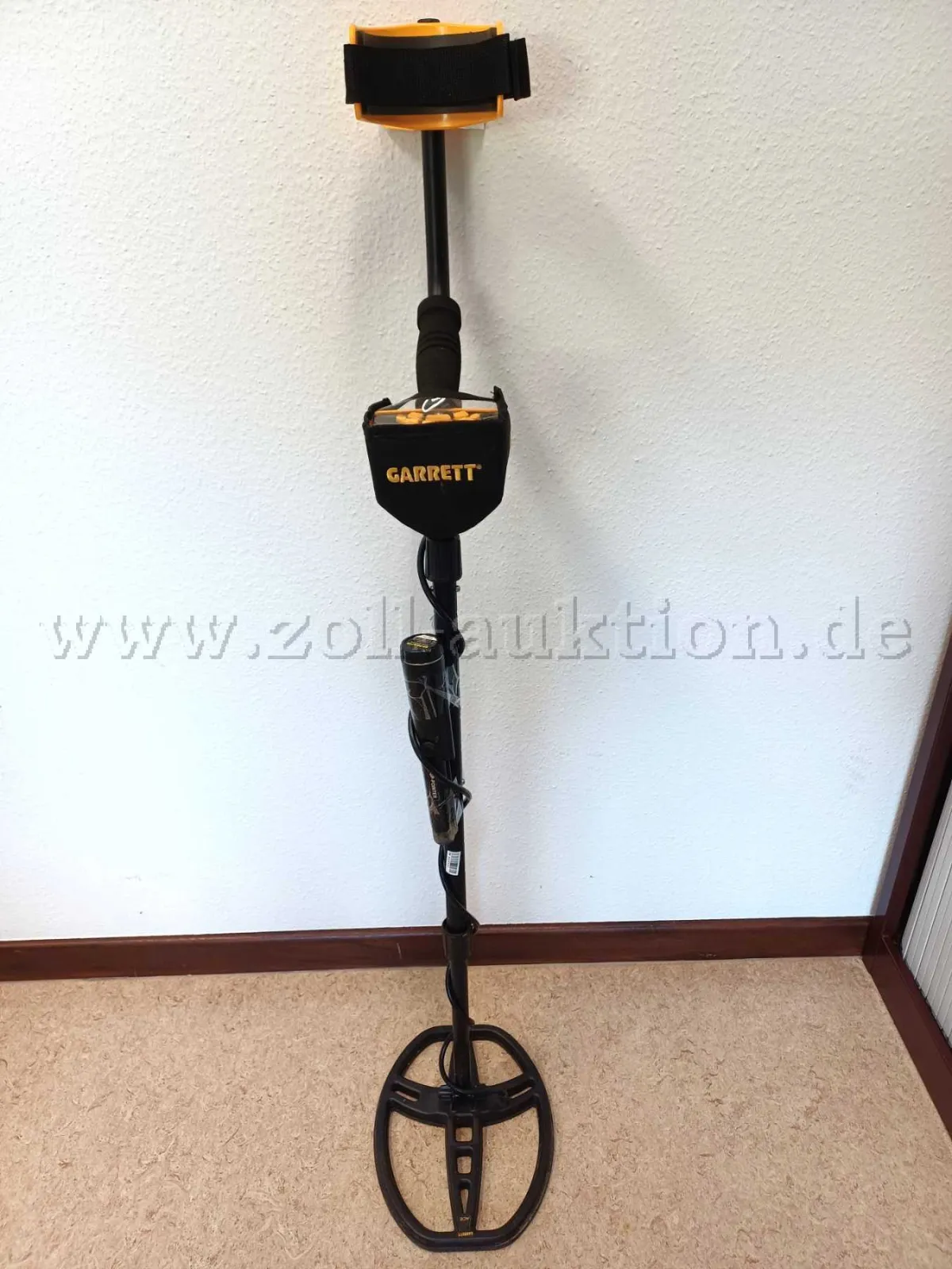 1台金属探测器 GARRETT ACE 400i 带防尘罩和定位探针 - 二手