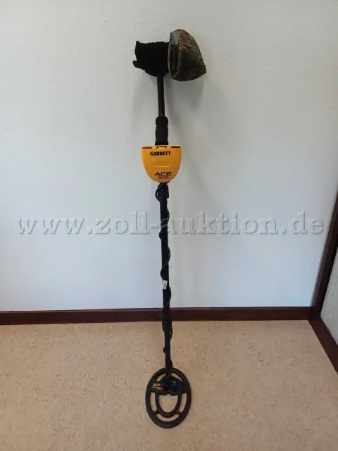 1 metal detector GARRETT ACE 200i con custodia antipolvere e pinpointer — usato