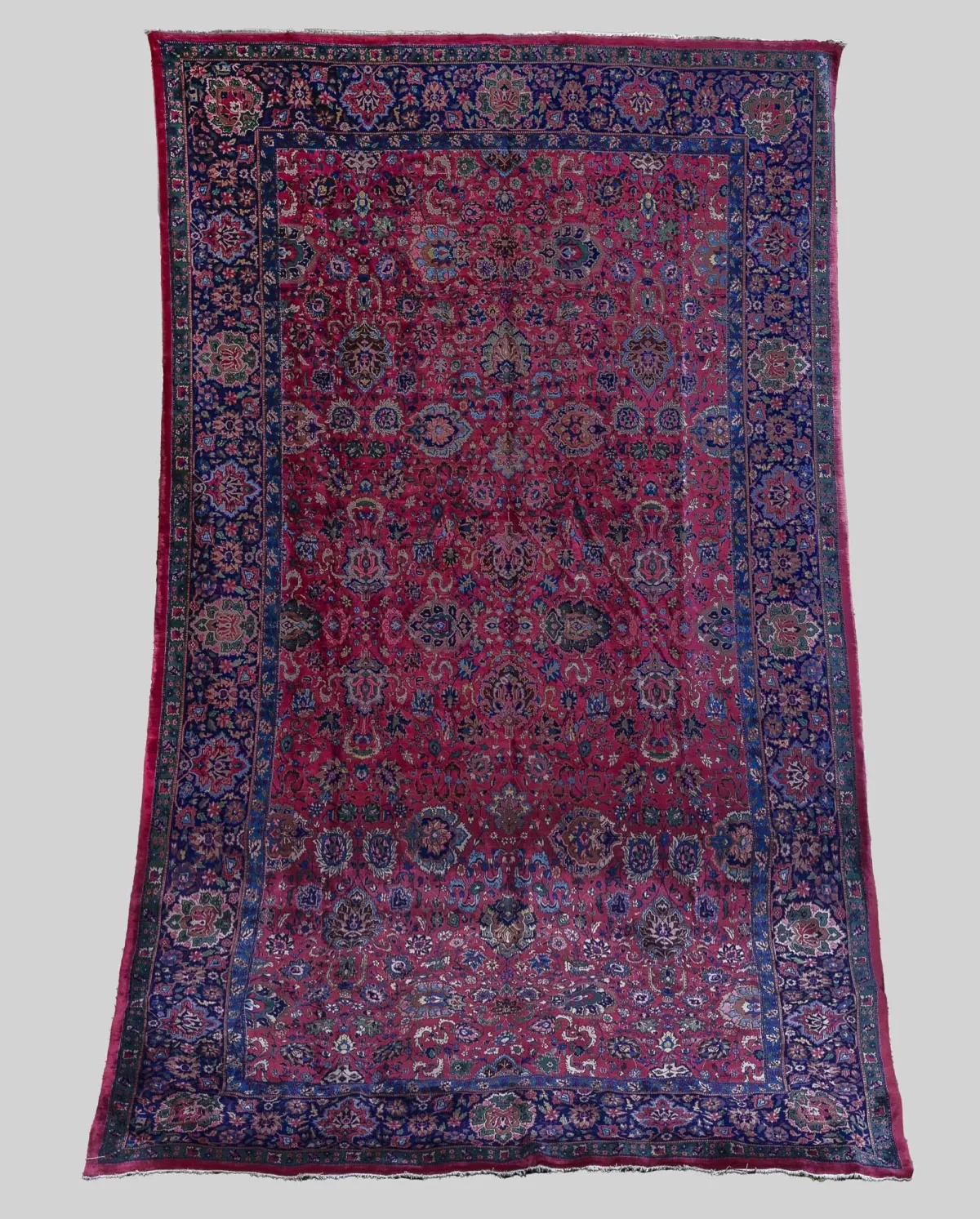 Agra，614 x 357厘米，缩短，旧虫蛀损伤 – 重置价值评估 Peter Mauch 2024：约1920-30年，36,000.00欧元 (41467-1)