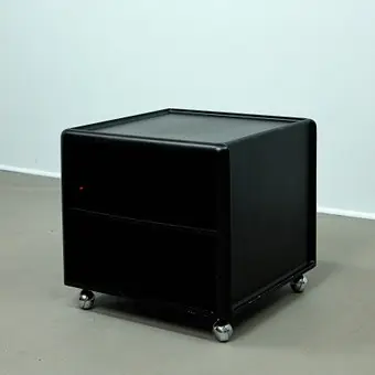 PETER GHYCZY. Horn Collectionille. Sohvapöytä/sivupöytä, 1960-luku, Saksa.