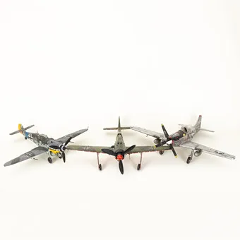 21st Century Toys, tre fly av plast, 2000-tallet (3).