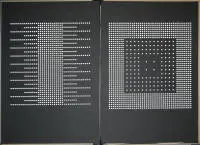 Erwin Heerich, Klaus Staeck — 1975 tarihli "Başlıksız" portföy, 6 imzalı "somut" litografi ve "İzometriler" serisinden imzalı tek yaprak, 1960'lar