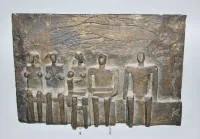 Manfred Kieselbach,坐着的女性和男性,青铜浮雕附专著展览图录