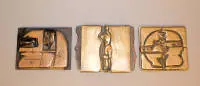 Helmut Lander, 2 x Testa e figura in piedi, 3 rilievi in bronzo del 1984/1990/1992
