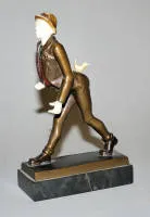 Gerhard Schliepstein，《鸭舞》，青铜 / 骨，约1920年