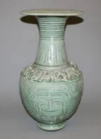 青瓷大生肖瓶,仿古样式,中国20世纪