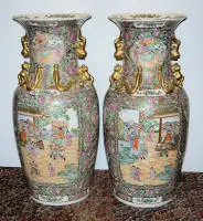 Coppia di grandi vasi da palazzo in stile Canton, Cina, XX sec.