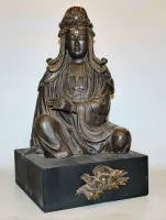 清代中国木雕观音像，19世纪