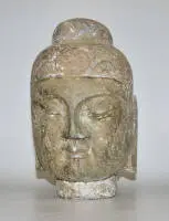 चूना पत्थर में चीनी बुद्ध सिर