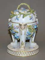晚期帝国风格埃及式墨水瓶，皇家迈森，19世纪中叶