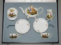 Ludwigsburg 瓷厂双人茶具，20 世纪下半叶