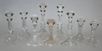Samling af glas-lysestager, sandsynligvis Verreries Réunis, Vallérysthal og Portieux omkring 1900