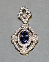 Pendente con brillanti e zaffiro, oro