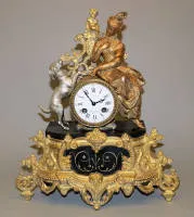 Prächtige Figurenuhr "Dame mit Hündchen" von Jules Maingot in Meaux, Frankreich um 1880