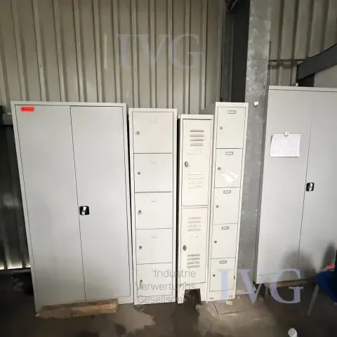 钢制储物柜一批