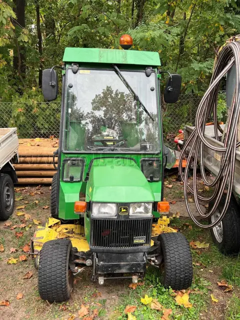 1 कृषि ट्रैक्टर John Deere टाइप 455 (मरम्मत योग्य वाहन)