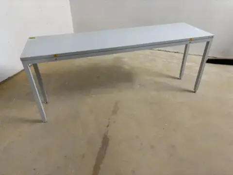 Hera ESD yan sehpa – 2,00 x 0,60 m, yüksekliği ayarlanabilir