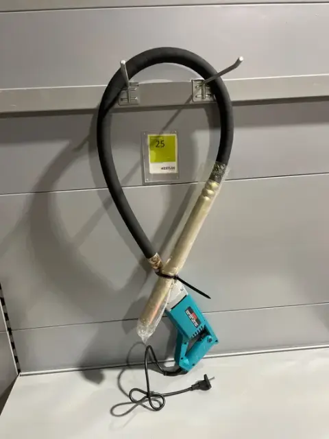 Vibrator electric pentru beton, variantă manuală