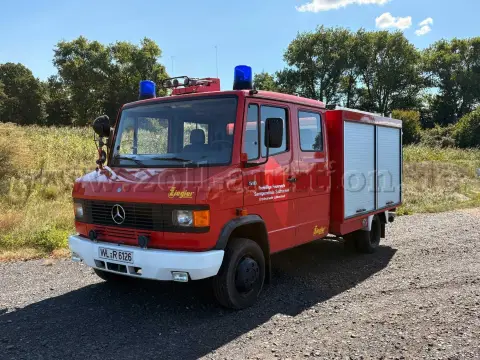 1 autopompa con pompa portatile - TSF-W - Mercedes-Benz 510 - allestimento Ziegler