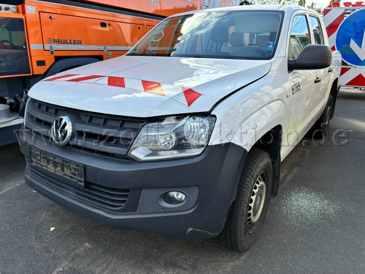 1 VW Amarok 2.0 TDI doble cabina