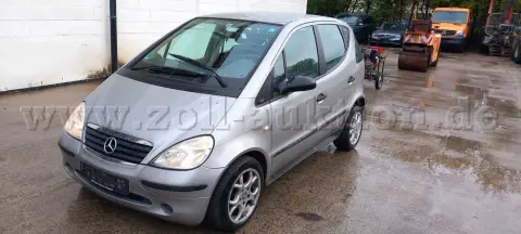 1 Mercedes Benz A-klasse som delebil