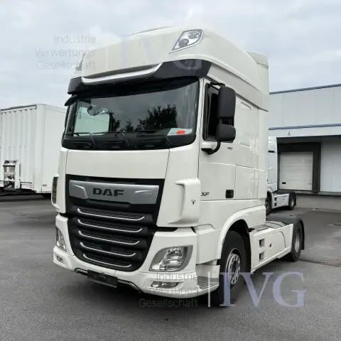 货物运输用半挂牵引车 > 12 吨 DAF TRUCKS XF 480 FT